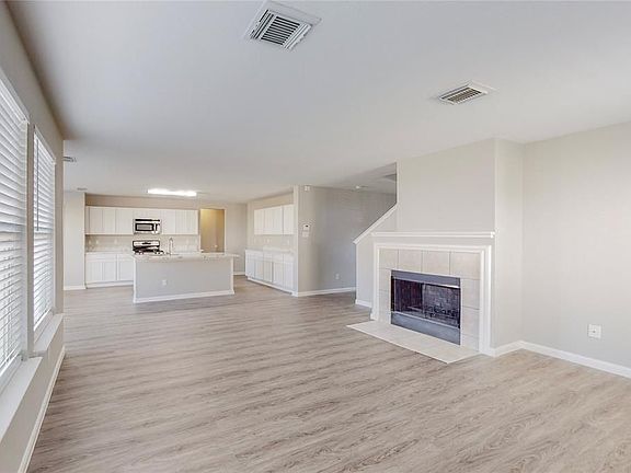 4th image of 15826 Kings Cypress Ln
