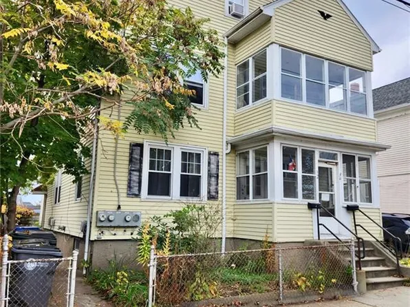 32 Mount Pleasant Ave, Providence, RI 02908