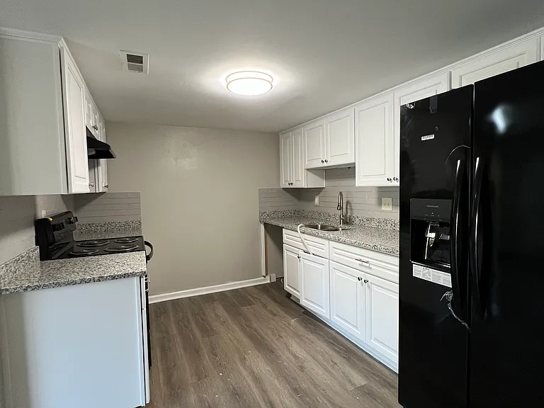 400 Advocate Ct #D — Photo 6