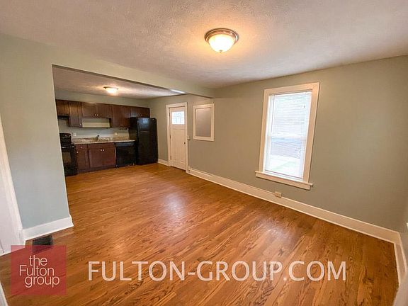 5th image of 905 Baldwin St SE