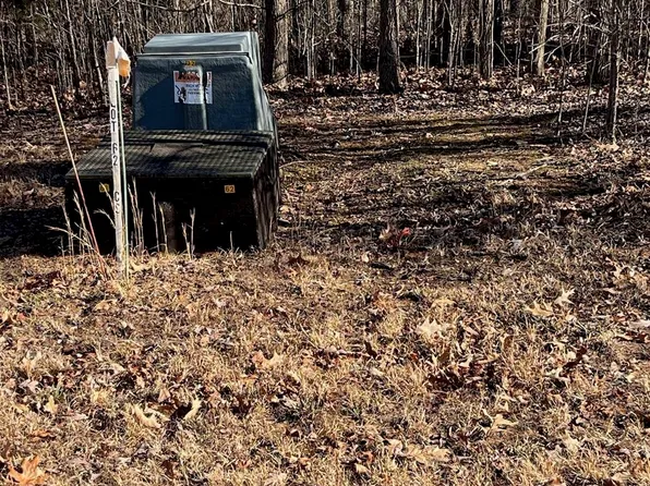 62 Weekend Ln, Murray, KY 42071