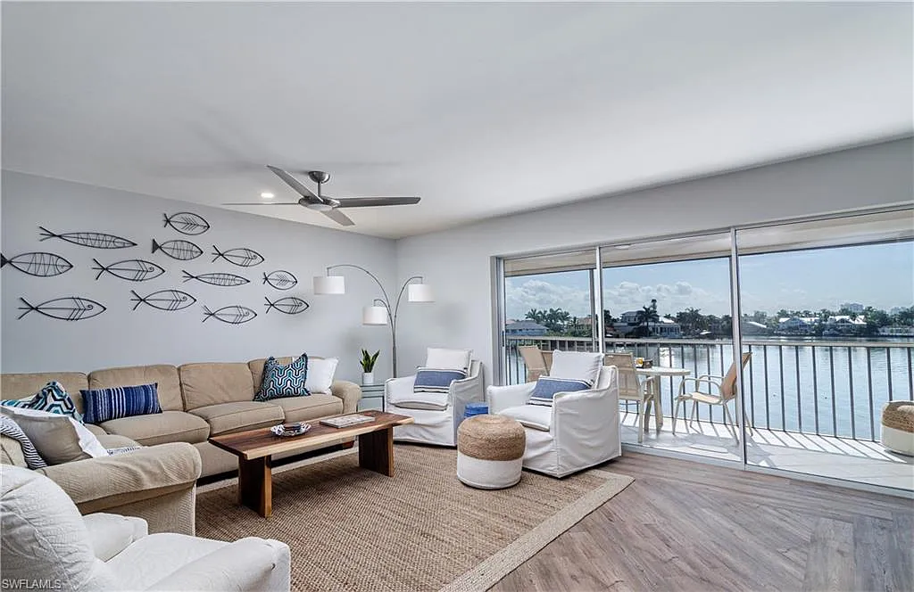 2 bed, 2.0 bath, 1177 sqft, $12,000 — Photo 4