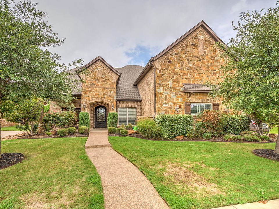 1st image of 8109 Seville Dr