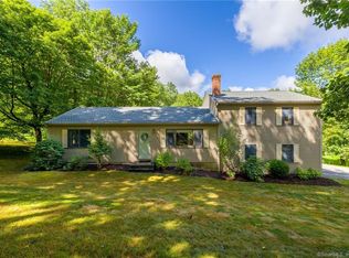 208 Bradford Corner Rd, Woodstock Valley, CT 06282