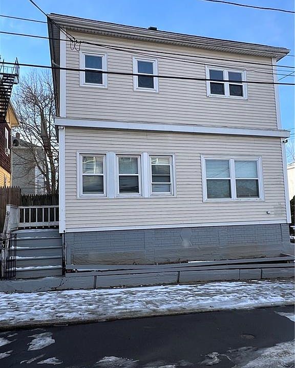 1st image of 11-13 Hillhurst Ave