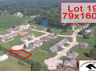 398 Gadwall Ct, Staunton, IL 62088