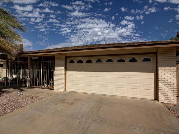 3rd image of 11647 S Half Moon Dr