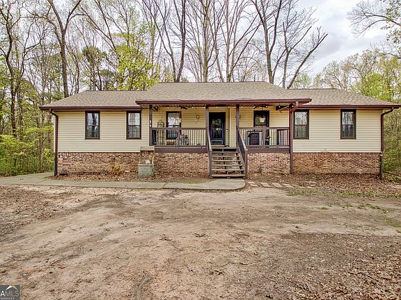 3rd image of 308 McBride Rd