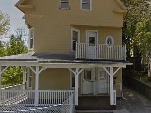 17 Aetna St, Waterbury, CT 06704