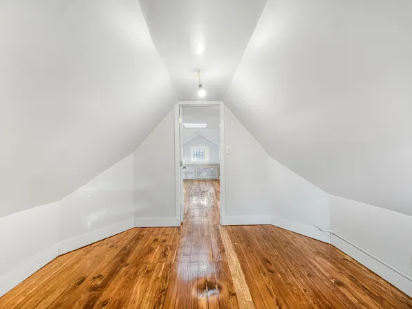 180 East Fifth Street image 10 of 12