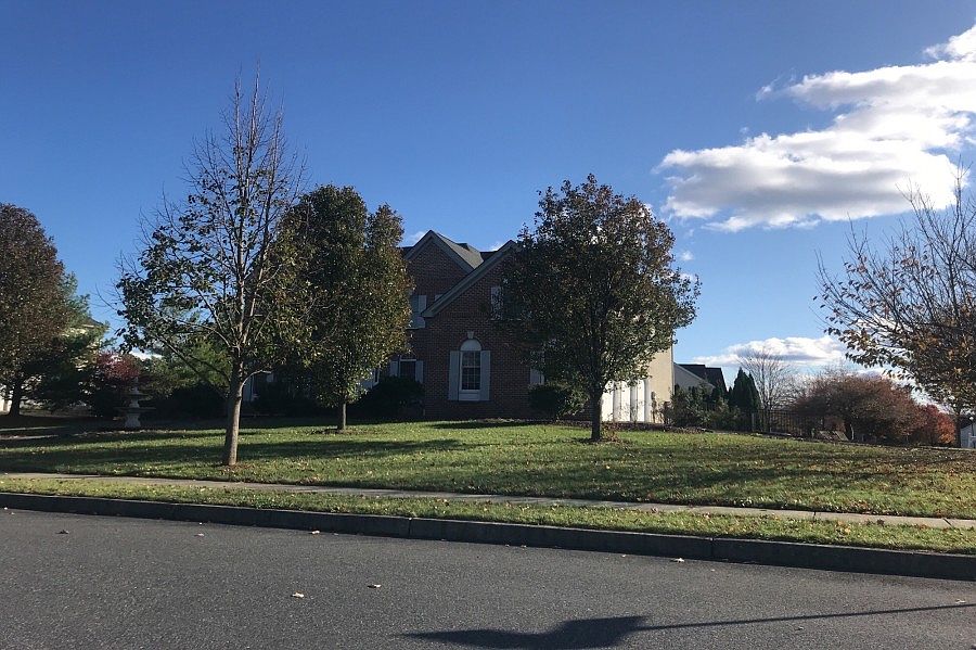 2nd image of 4210 Jeanette Dr