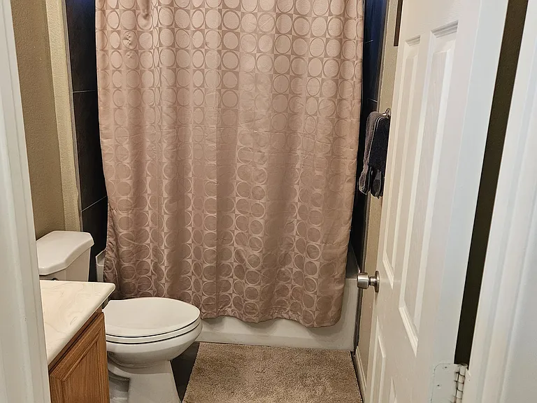 7204 Mountain Den Ave #1 — Photo 2