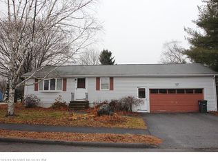 55 Constitution Dr, Westbrook, ME 04092