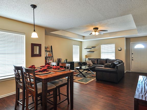 5th image of 3020 Greenmeadow Dr