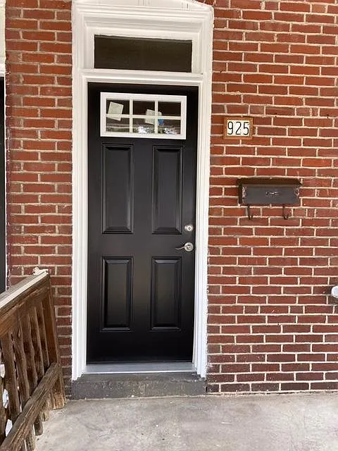 3 bed, 1.5 bath, 1550 sqft, $2,750 — Photo 2