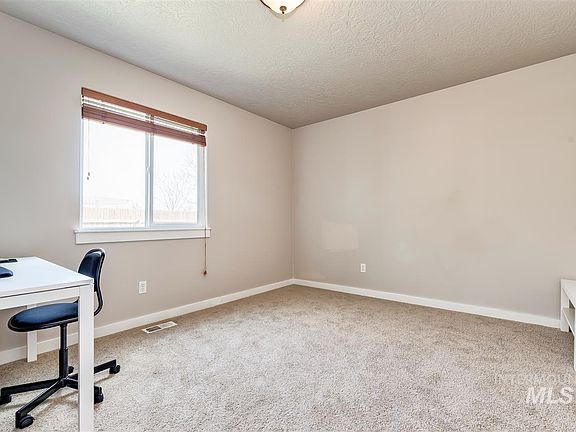 5th image of 3095 W Lost Rapids Dr
