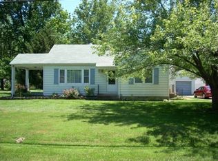 717 Taylor Ave, Godfrey, IL