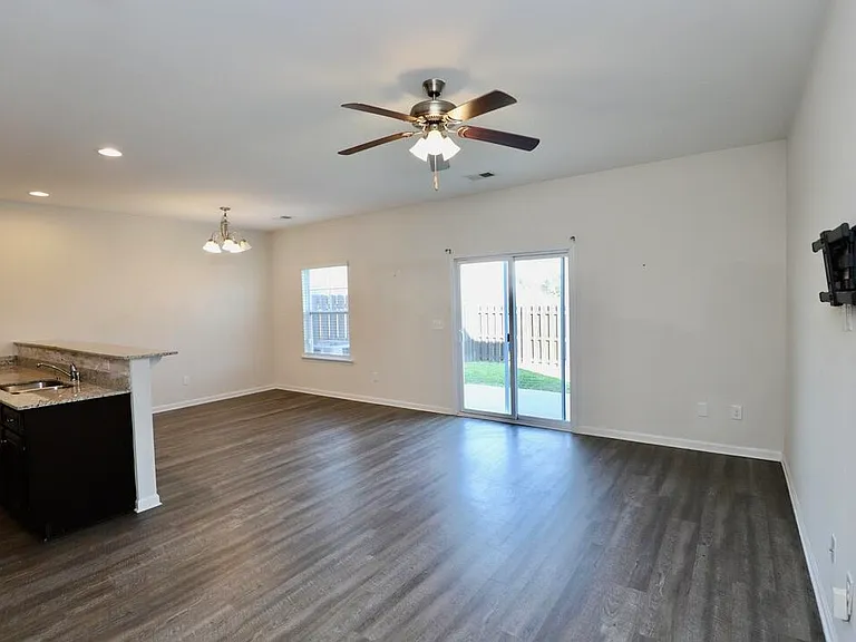 2943 Old Field Rd — Photo 14