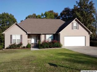 146 Oneal Ln, Guntersville, AL 35976