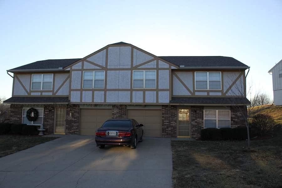 1st image of 4056 NW Winslow Pl