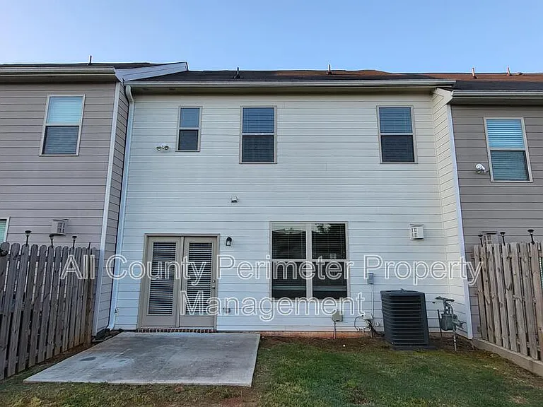 3796 Prospect Point Dr — Photo 14