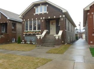 2118 Clinton Ave, Berwyn, IL 60402