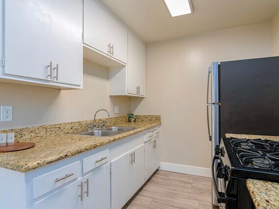 2nd image of 4000 Starlight Ln #5340-C