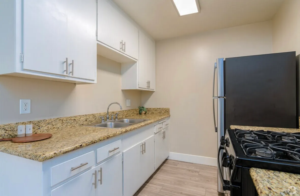 Building Photo - 4000 Starlight Ln #5340-C