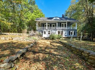 4936 Neosho Dr, Clarkston, MI 48348