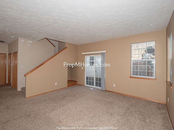 5th image of 15031 SE Elm Park Dr