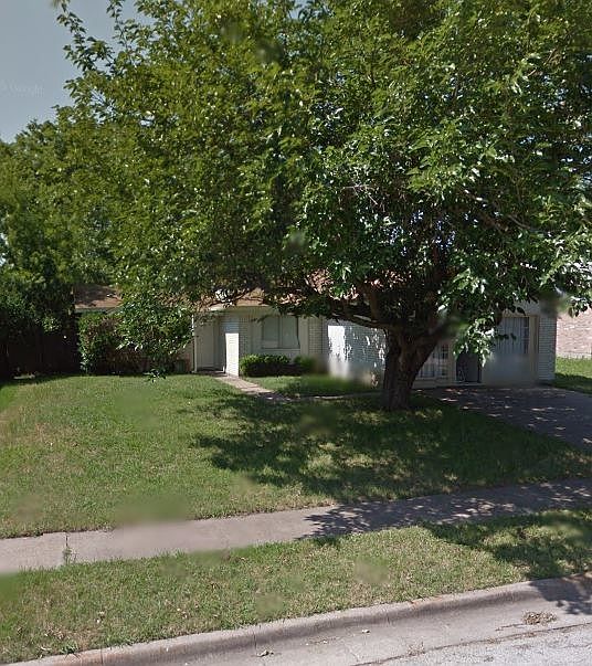 1st image of 1600 Vanderbilt Dr