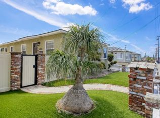 1022 W 168th St #A, Gardena, CA 90247