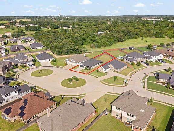 4th image of 3116 Bent Trail Ct