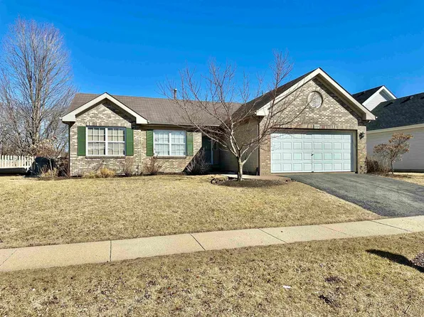 2208 Oakbrook Dr, Belvidere, IL 61008