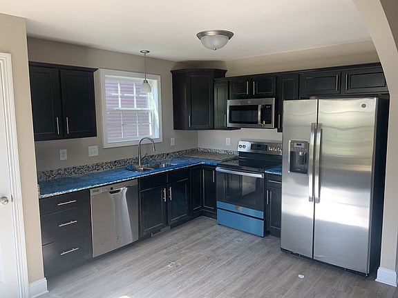 3rd image of 53 Chestnut Hls Lot 53