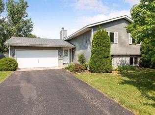 5040 W 146th St, Savage, MN 55378