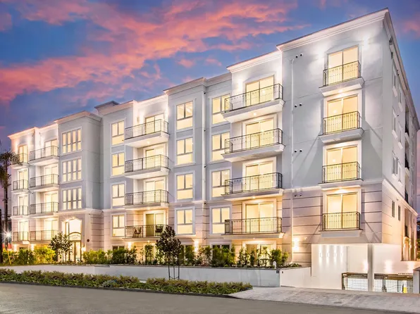 Regency Holt Apartments