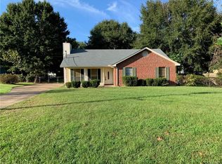 2091 Grandview Rd, Millbrook, AL 36054