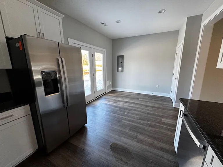 15 Villa Ct — Photo 6