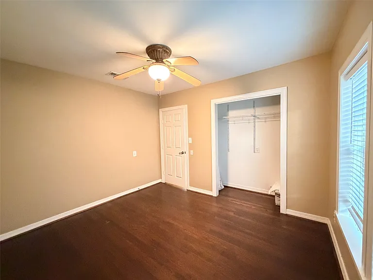 8234 Bonner Dr — Photo 14