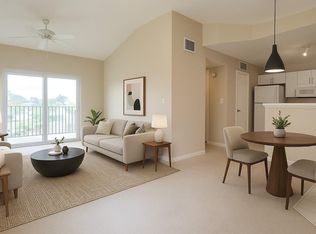 2041 Renaissance Blvd APT 202, Hollywood, FL 33025