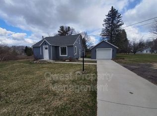 6315 Knapp St NE, Ada, MI 49301