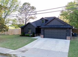416 S Cincinnati Ave E, Sperry, OK 74073