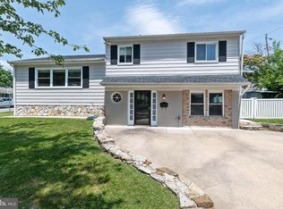 1810 Wycliffe Rd, Parkville, MD 21234