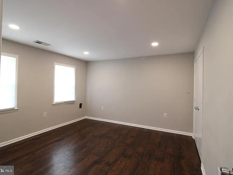 4918 Althea Dr — Photo 16