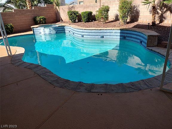 3rd image of 3355 Jasmine Vine Ct