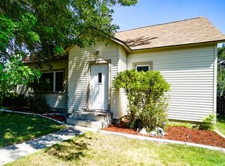 407 S Main St, Bridger, MT 59014