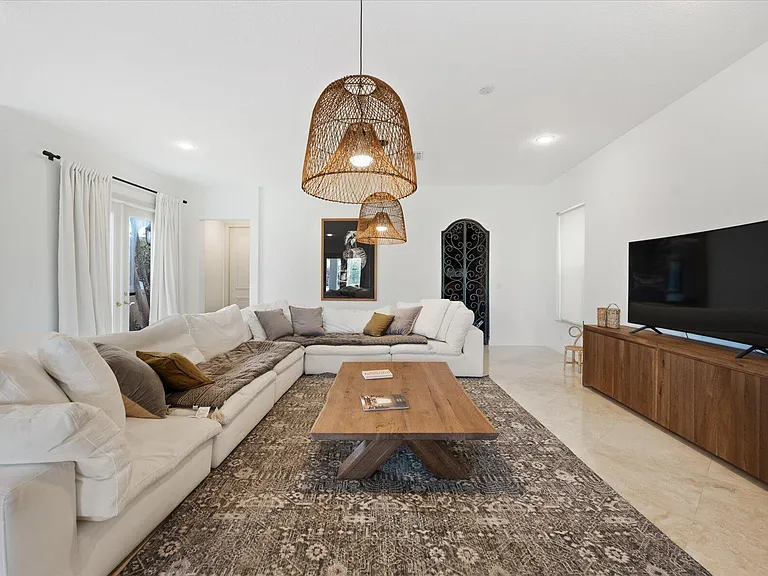 11640 S Sea Ct — Photo 18