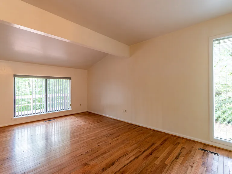 5275 Country Club Rd — Photo 18