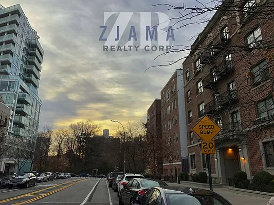 Rented by Zjama Realty Corp | media 19